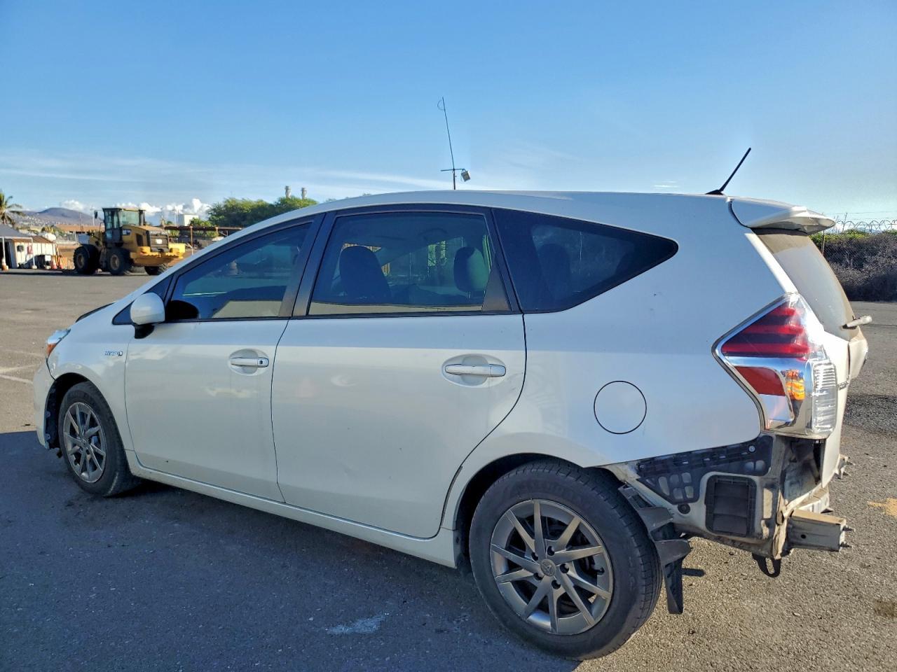 2017 TOYOTA PRIUS V