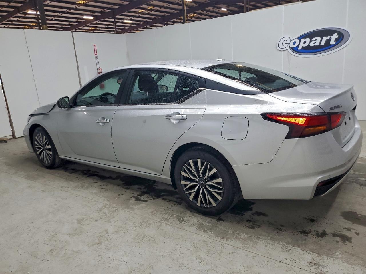 2025 NISSAN ALTIMA