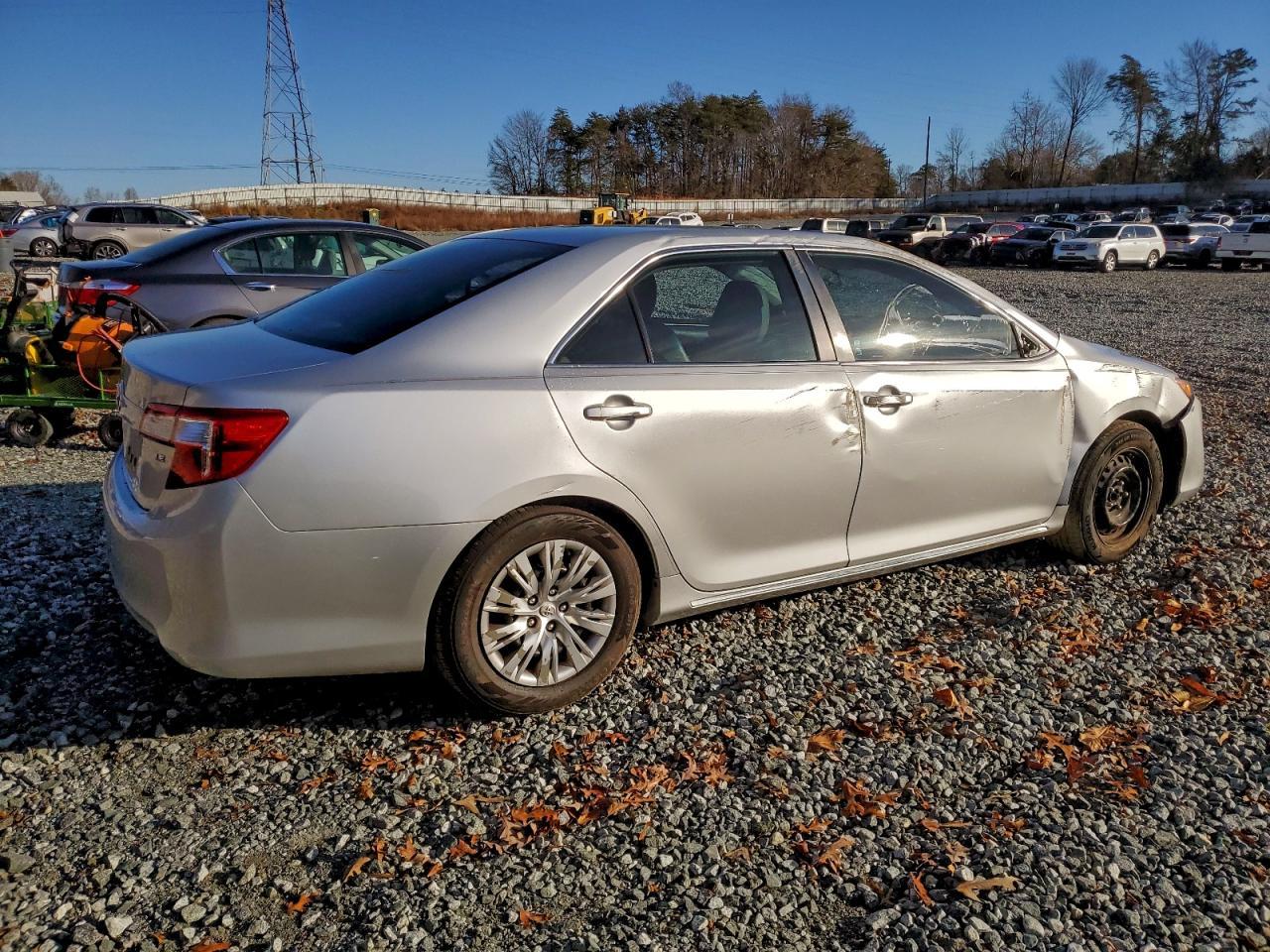 2012 TOYOTA CAMRY