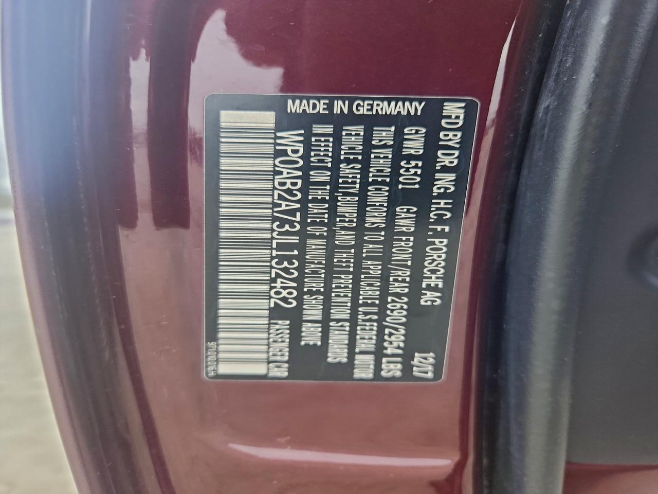 2018 PORSCHE Panamera