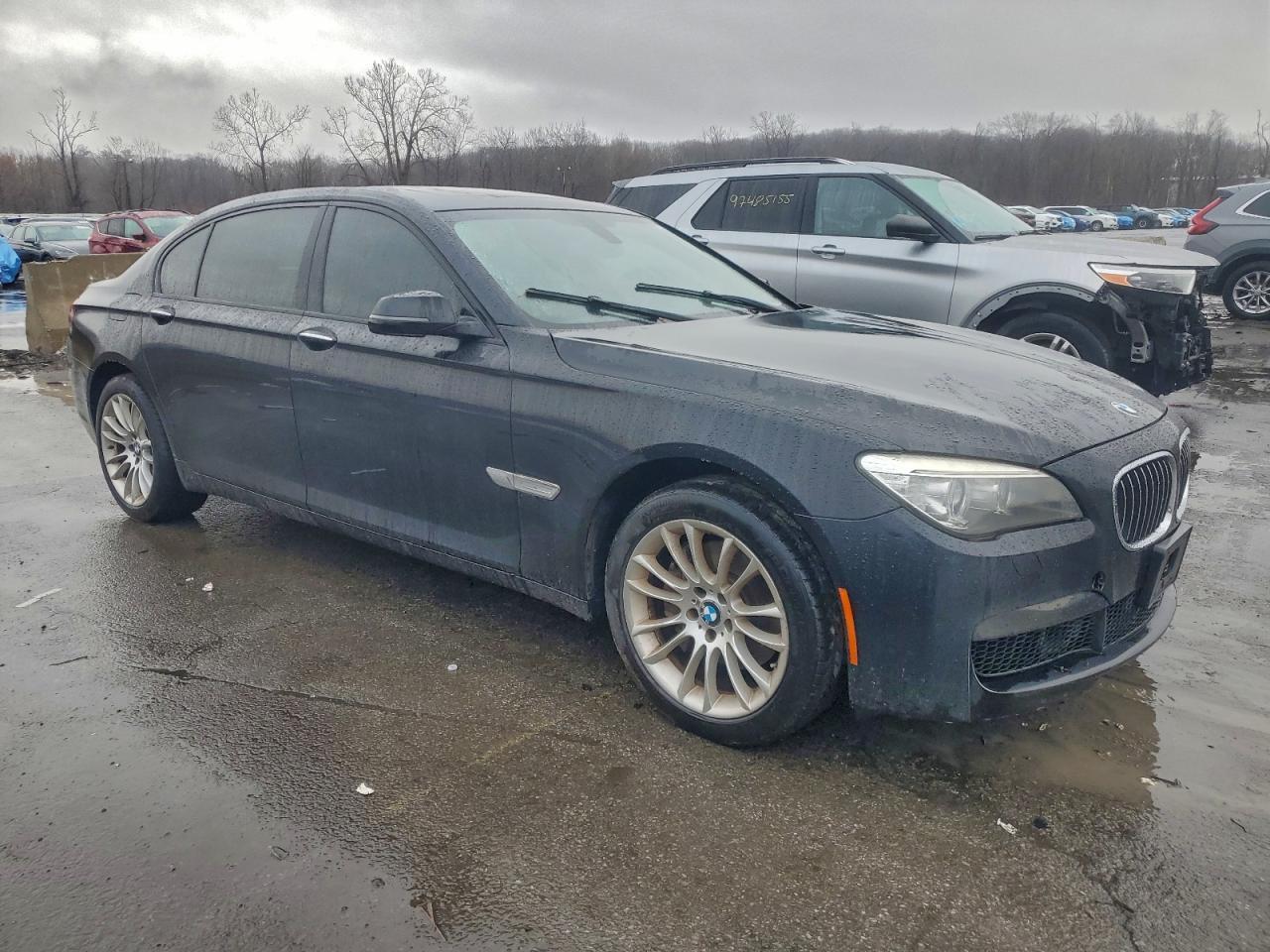 2014 BMW 740