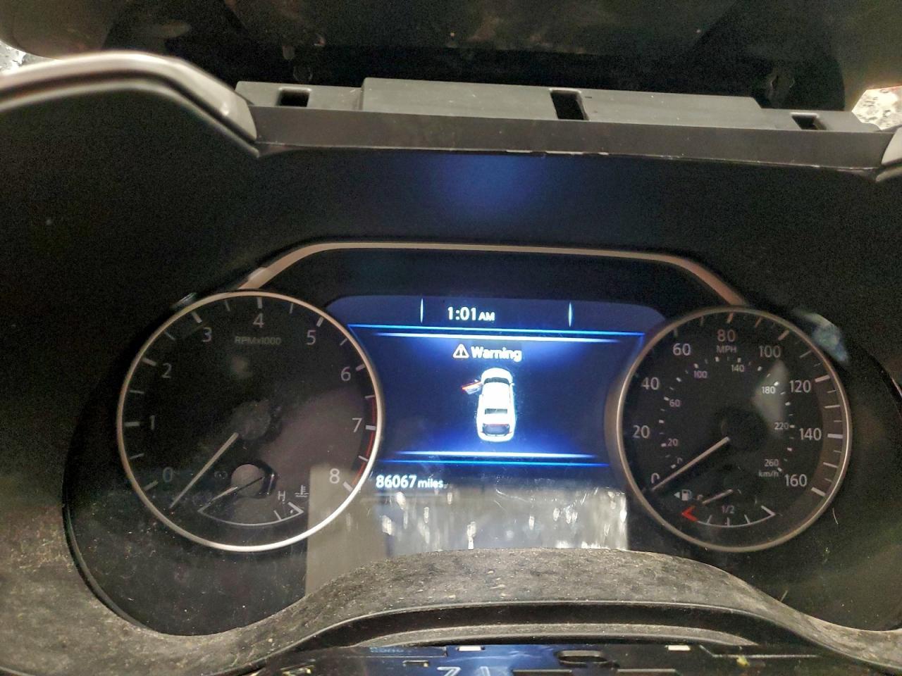 2017 NISSAN Maxima