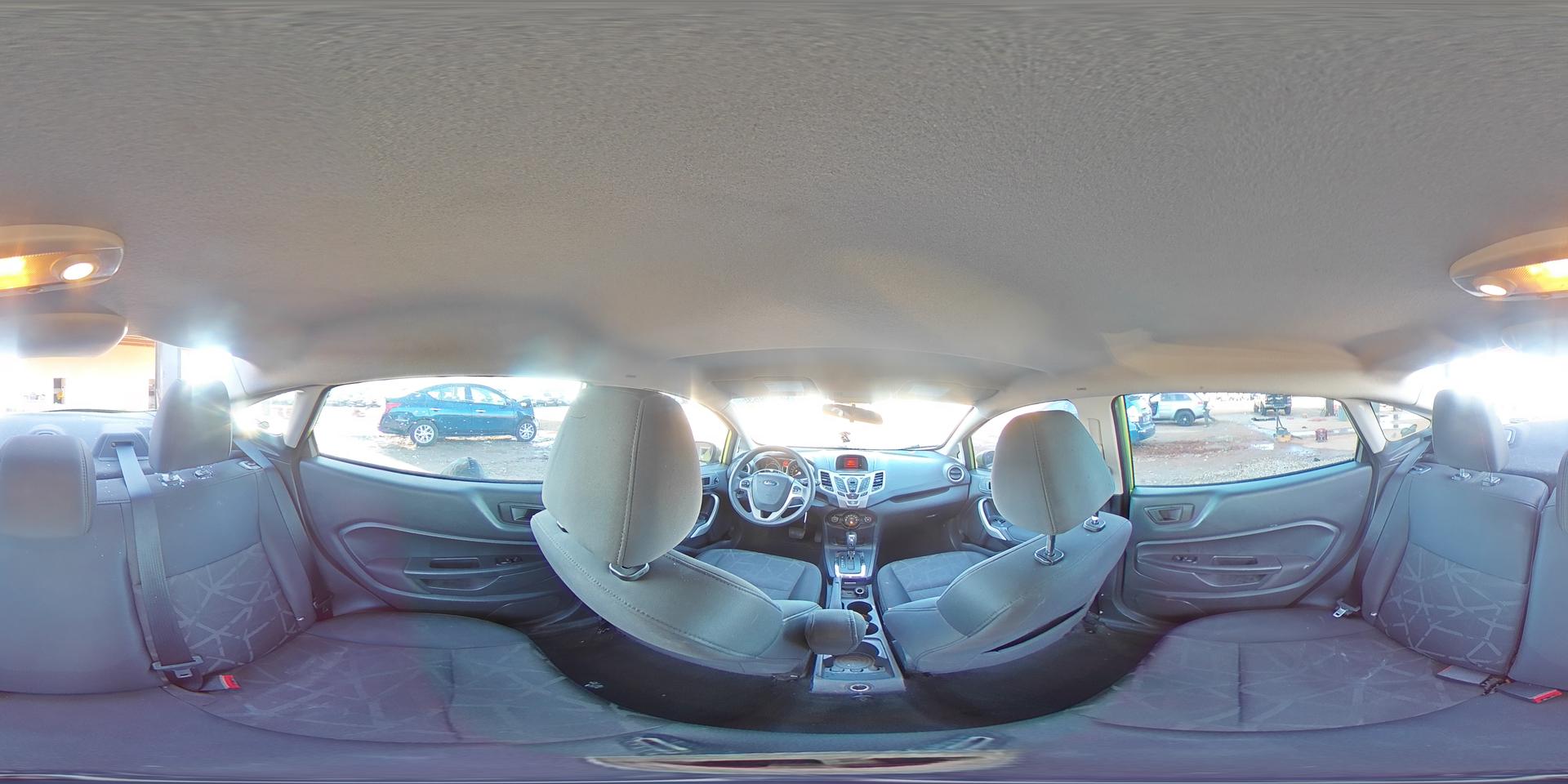 2013 FORD Fiesta