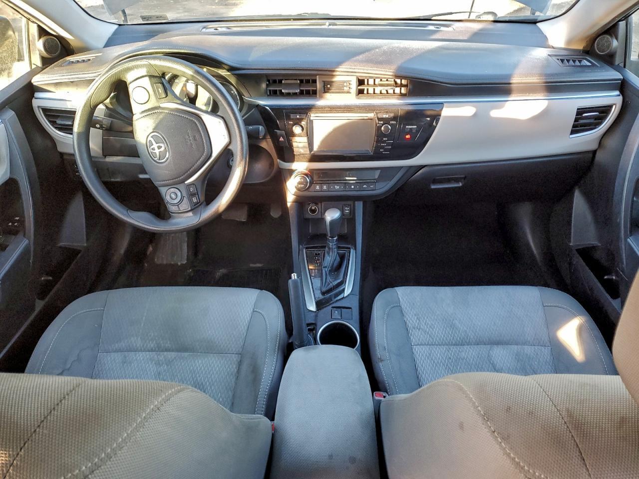 2016 TOYOTA COROLLA