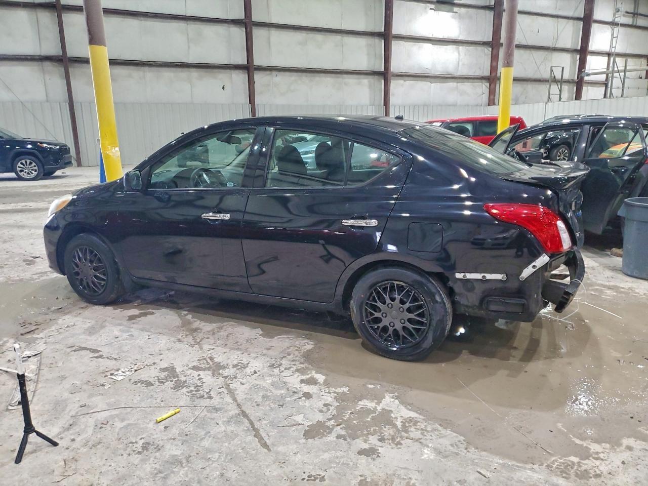 2014 NISSAN VERSA