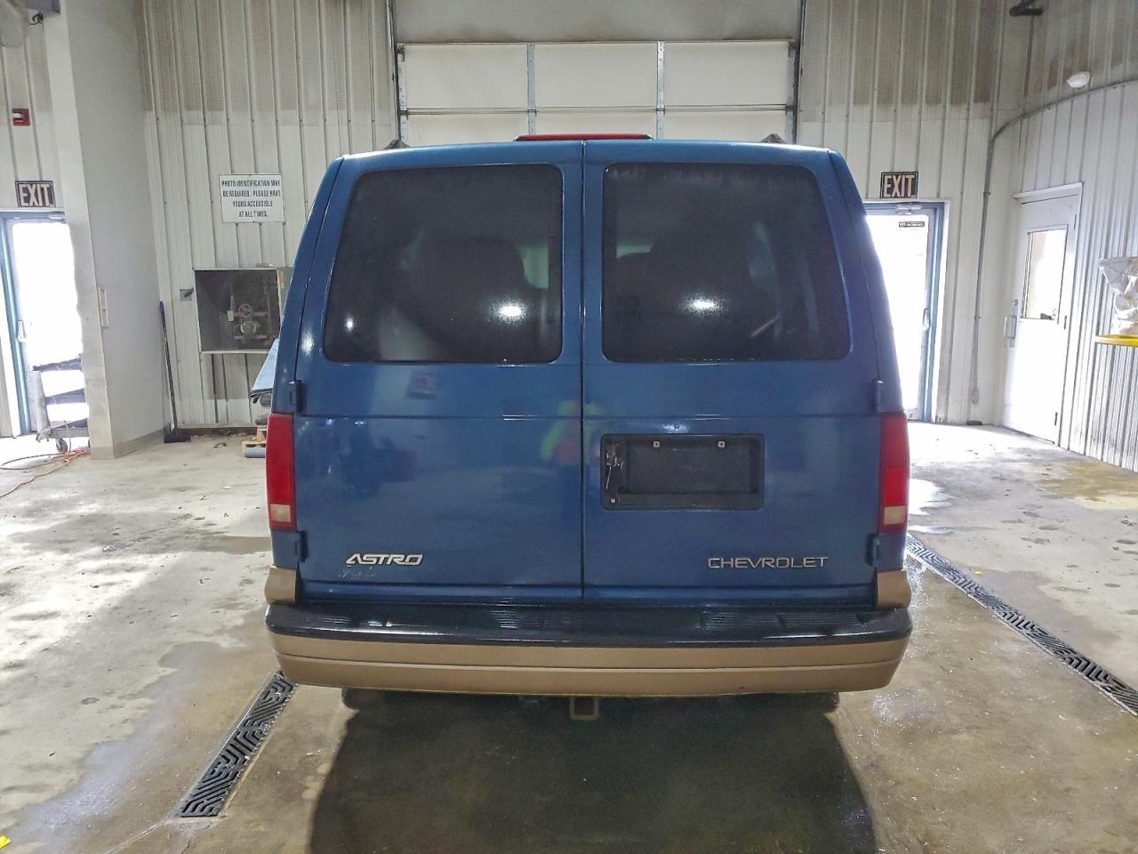 2004 CHEVROLET Astro
