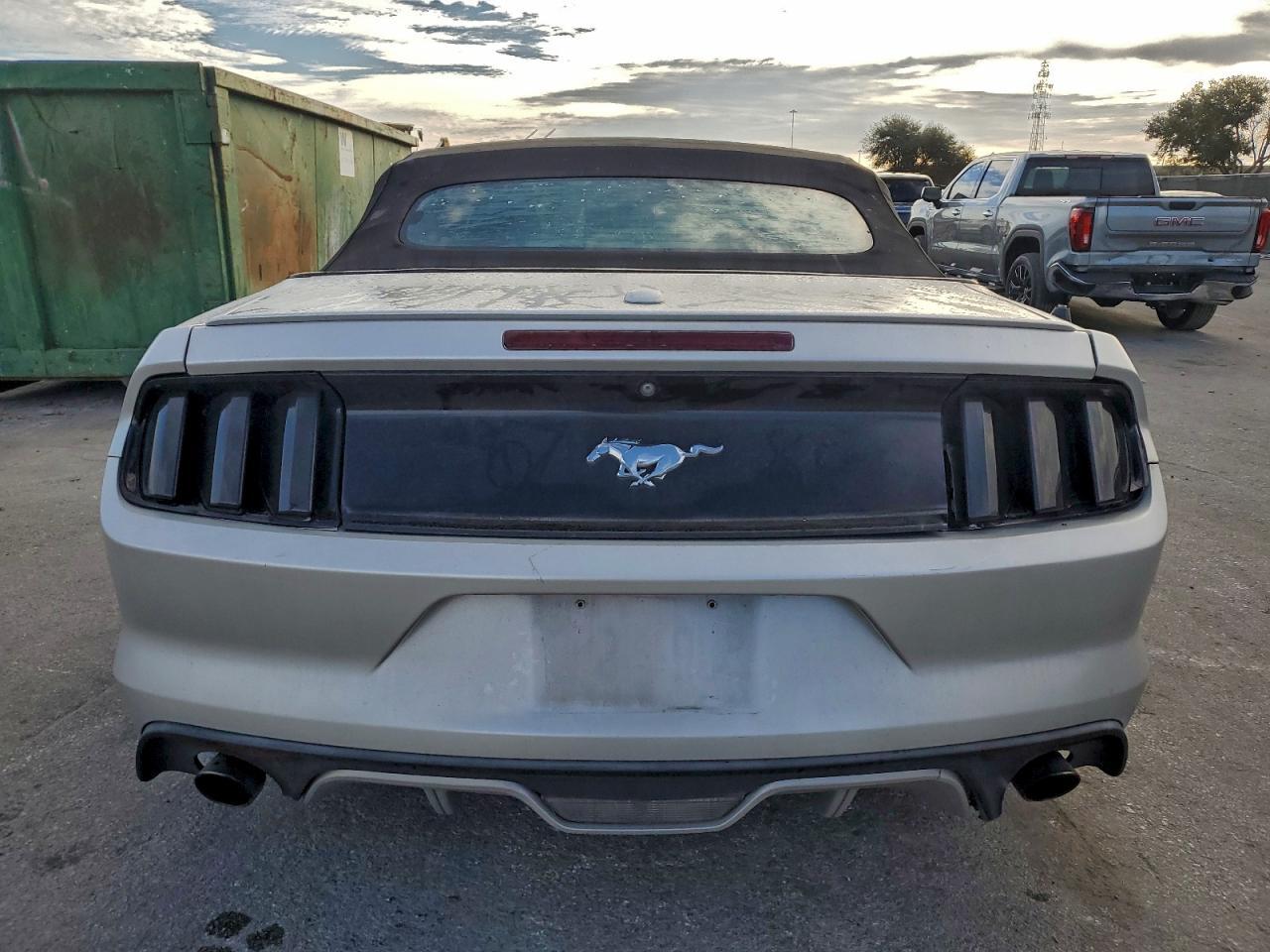 2015 FORD MUSTANG