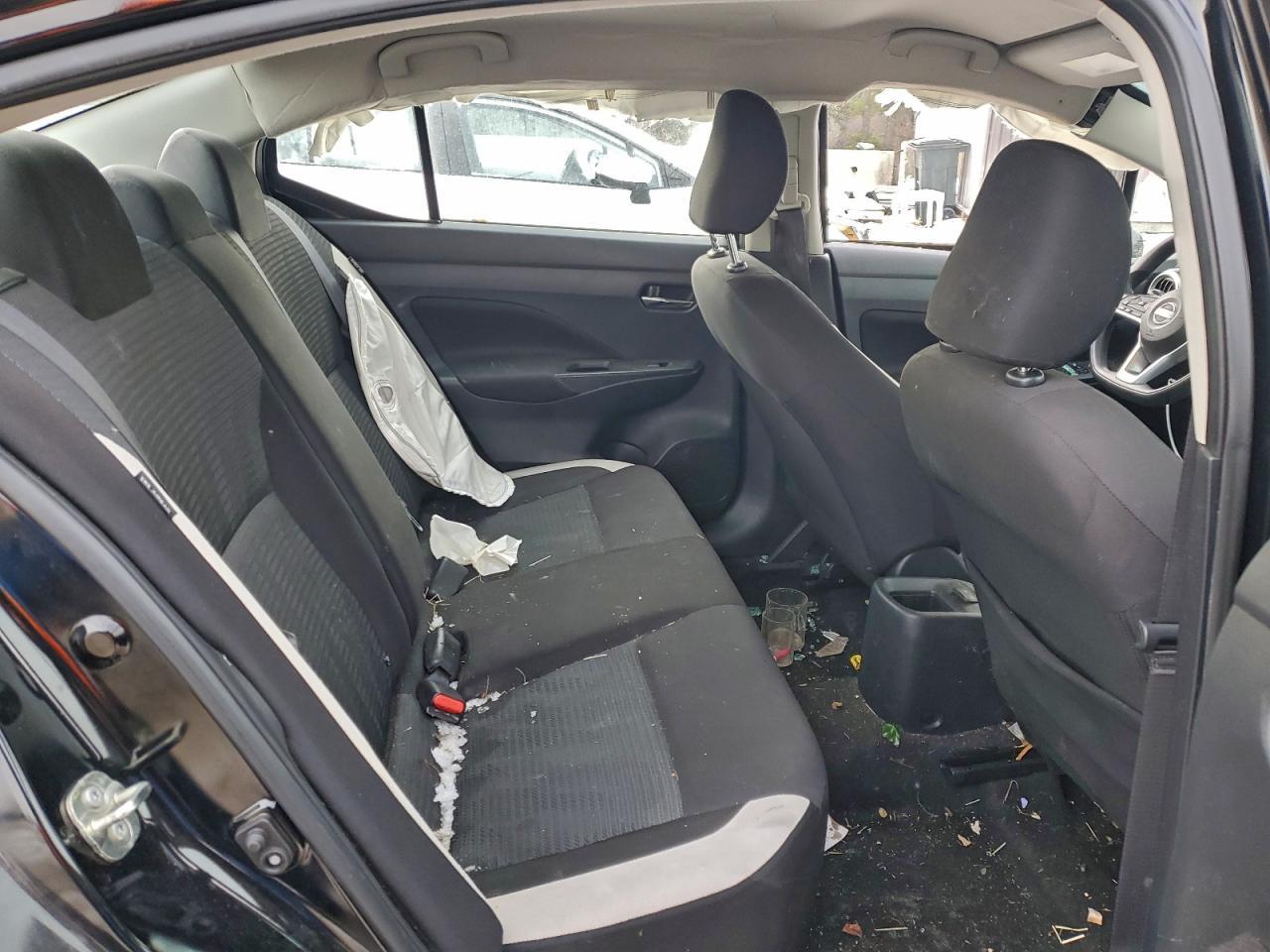 2021 NISSAN VERSA