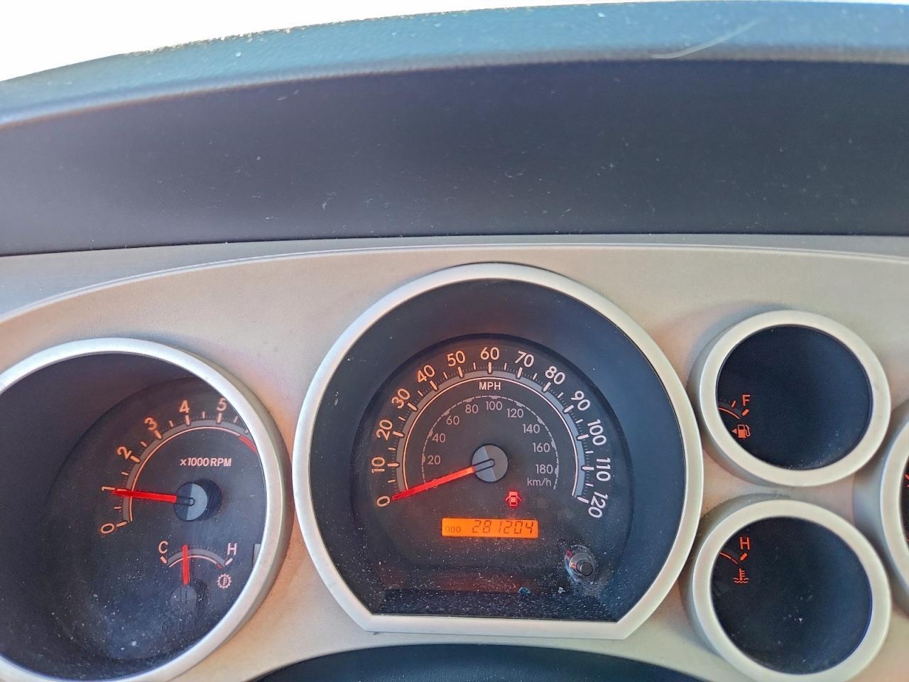 2008 TOYOTA Sequoia