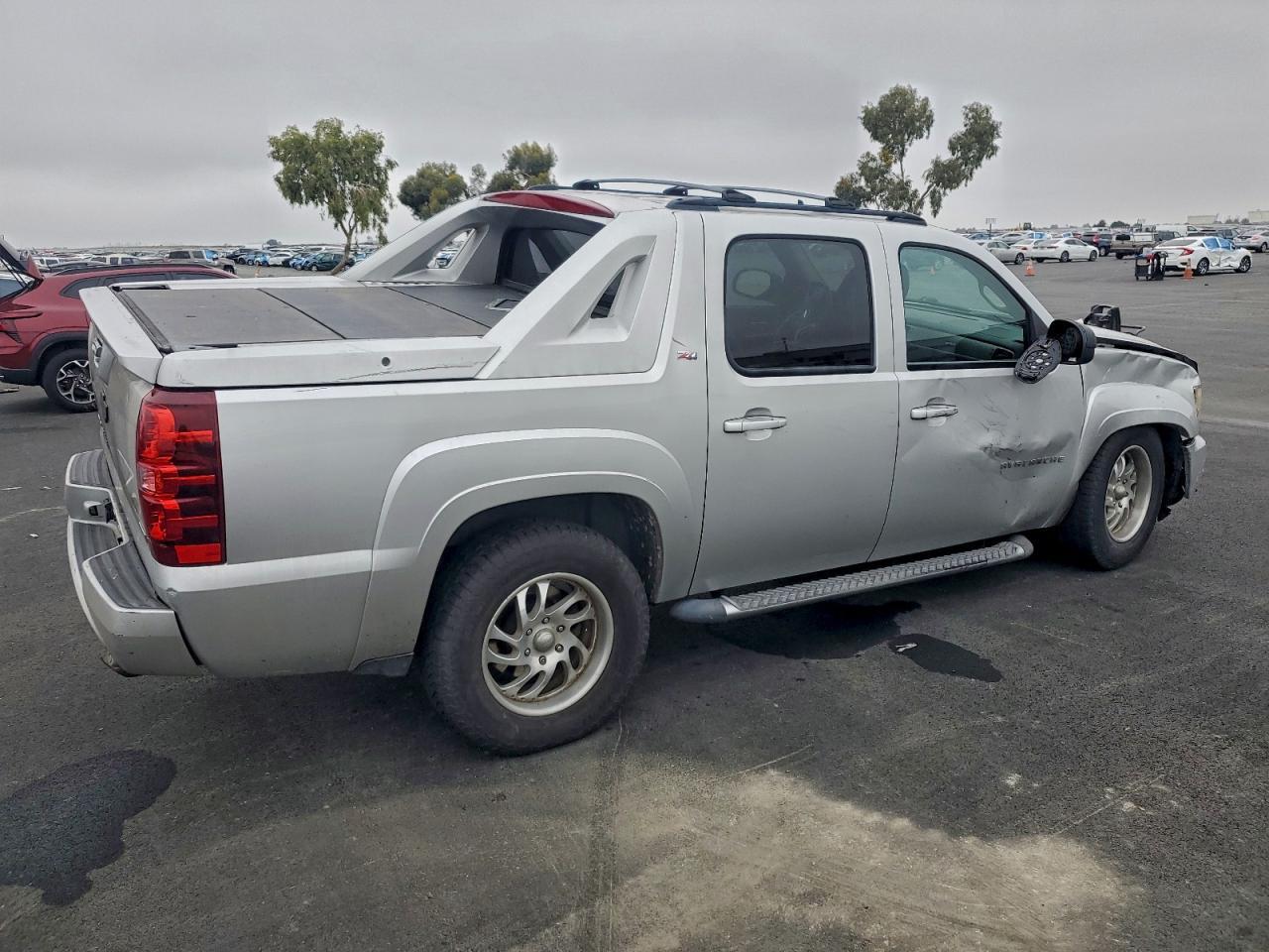 2011 CHEVROLET Avalanche
