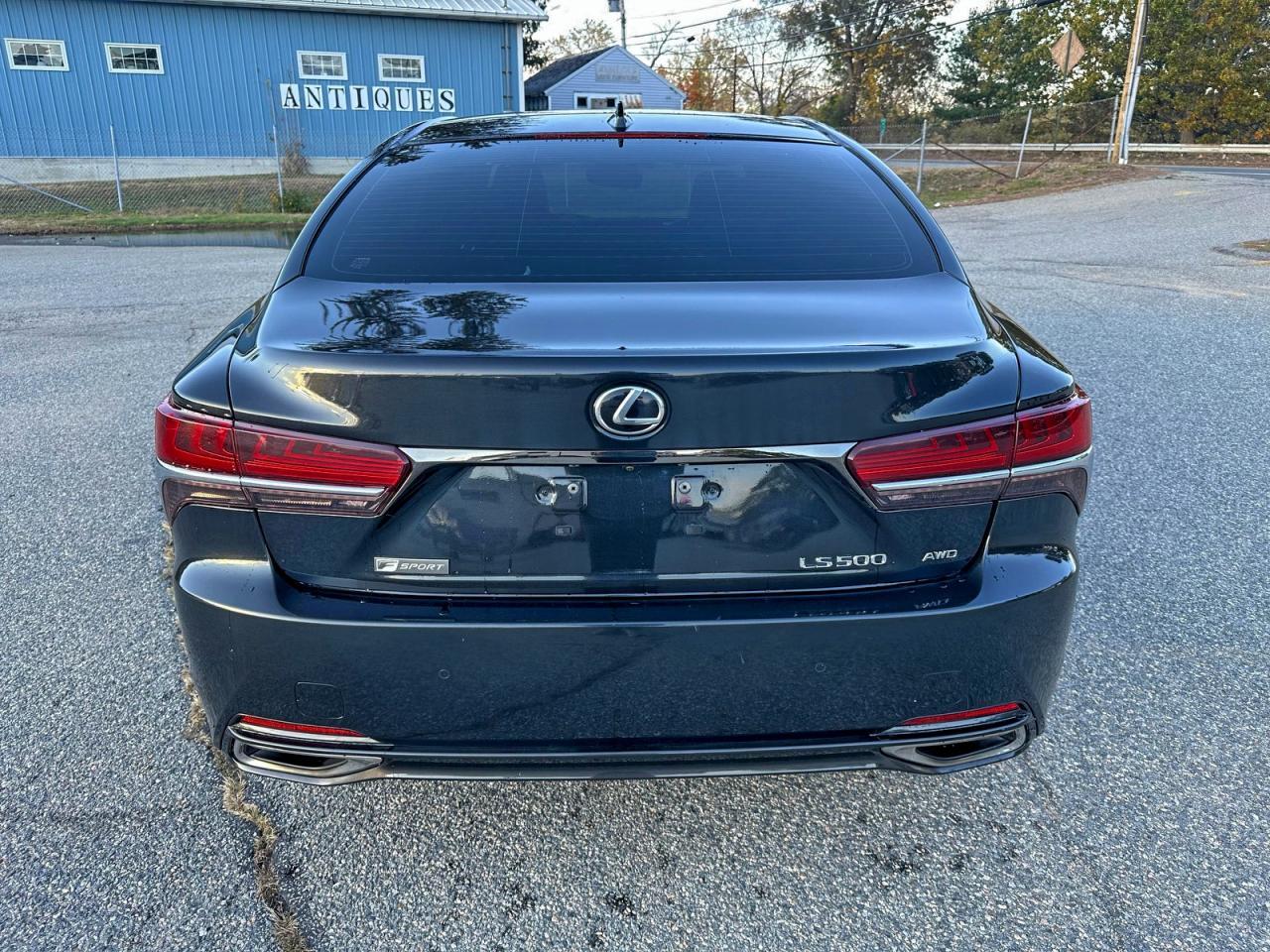 2018 LEXUS LS 500