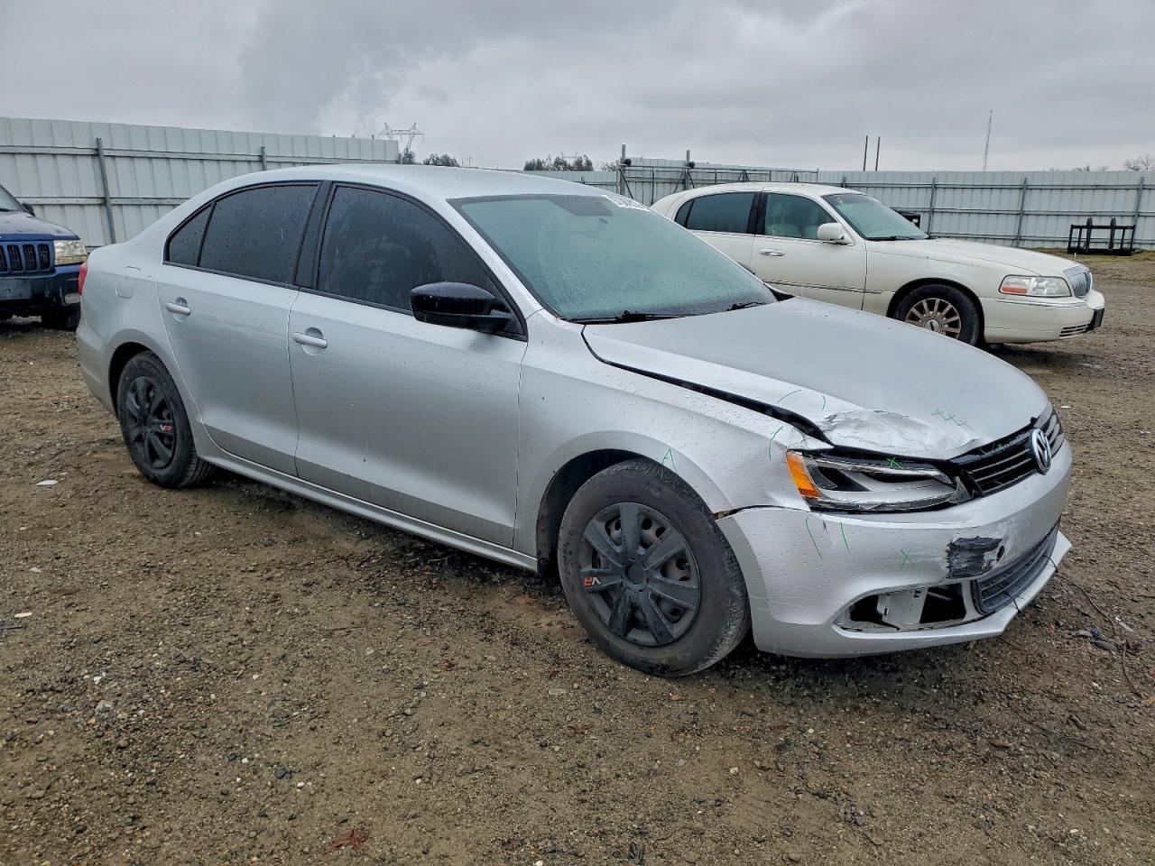 2013 VOLKSWAGEN JETTA