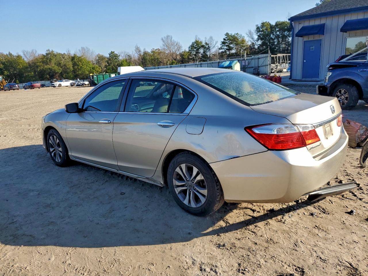 2015 HONDA ACCORD