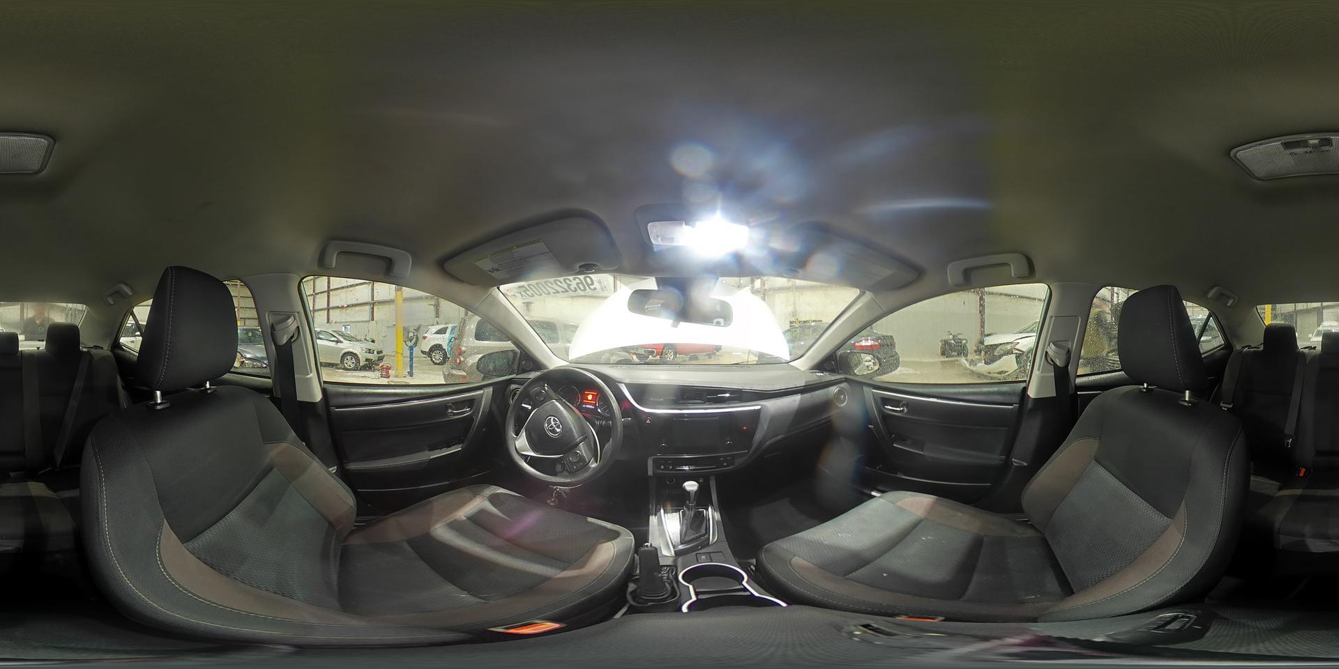 2018 TOYOTA COROLLA