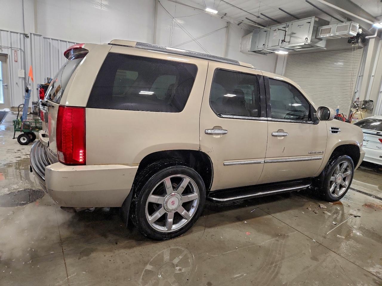 2008 CADILLAC ESCALADE