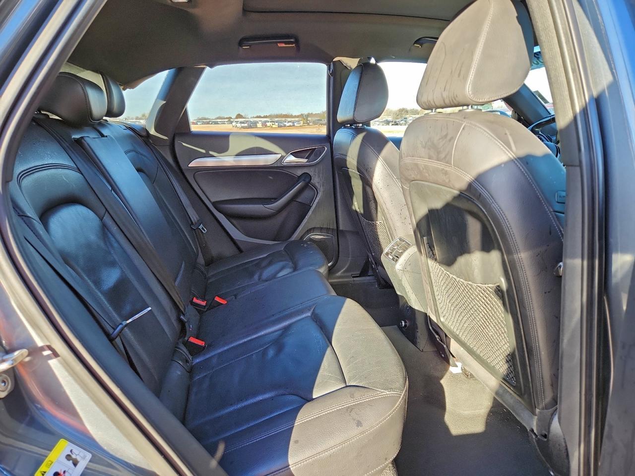 2016 AUDI Q3