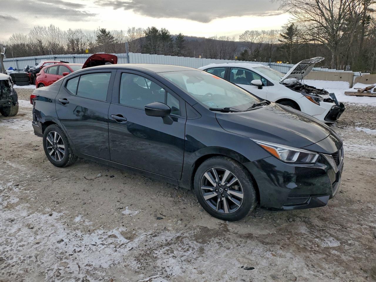 2021 NISSAN VERSA