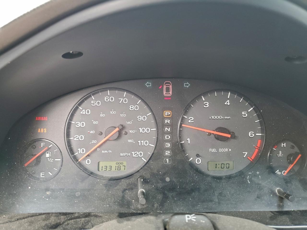 2000 SUBARU Legacy