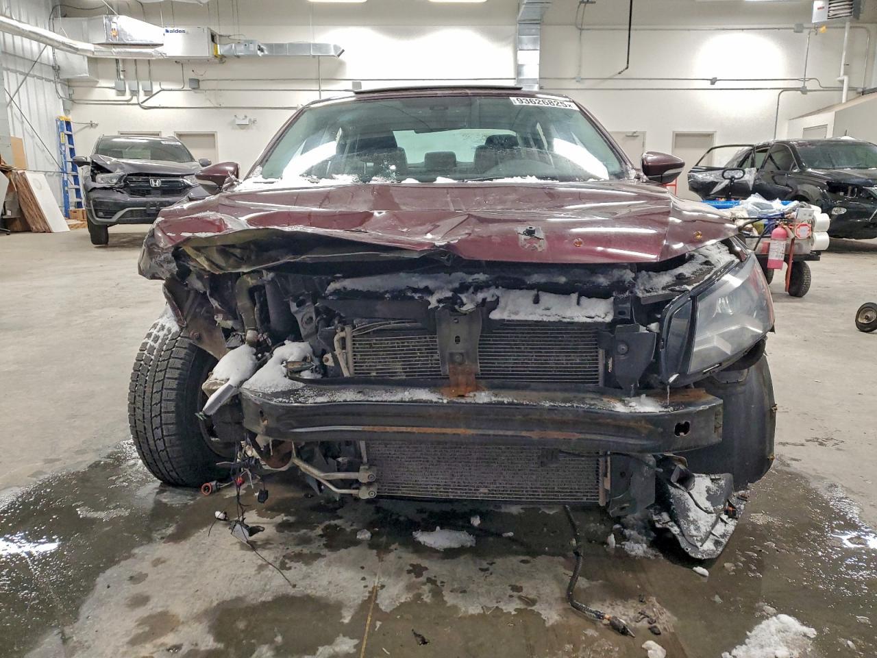 2012 VOLKSWAGEN Passat