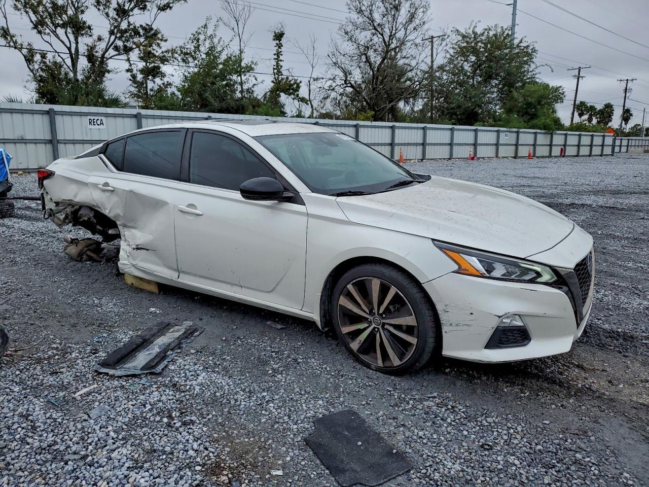 2020 NISSAN ALTIMA