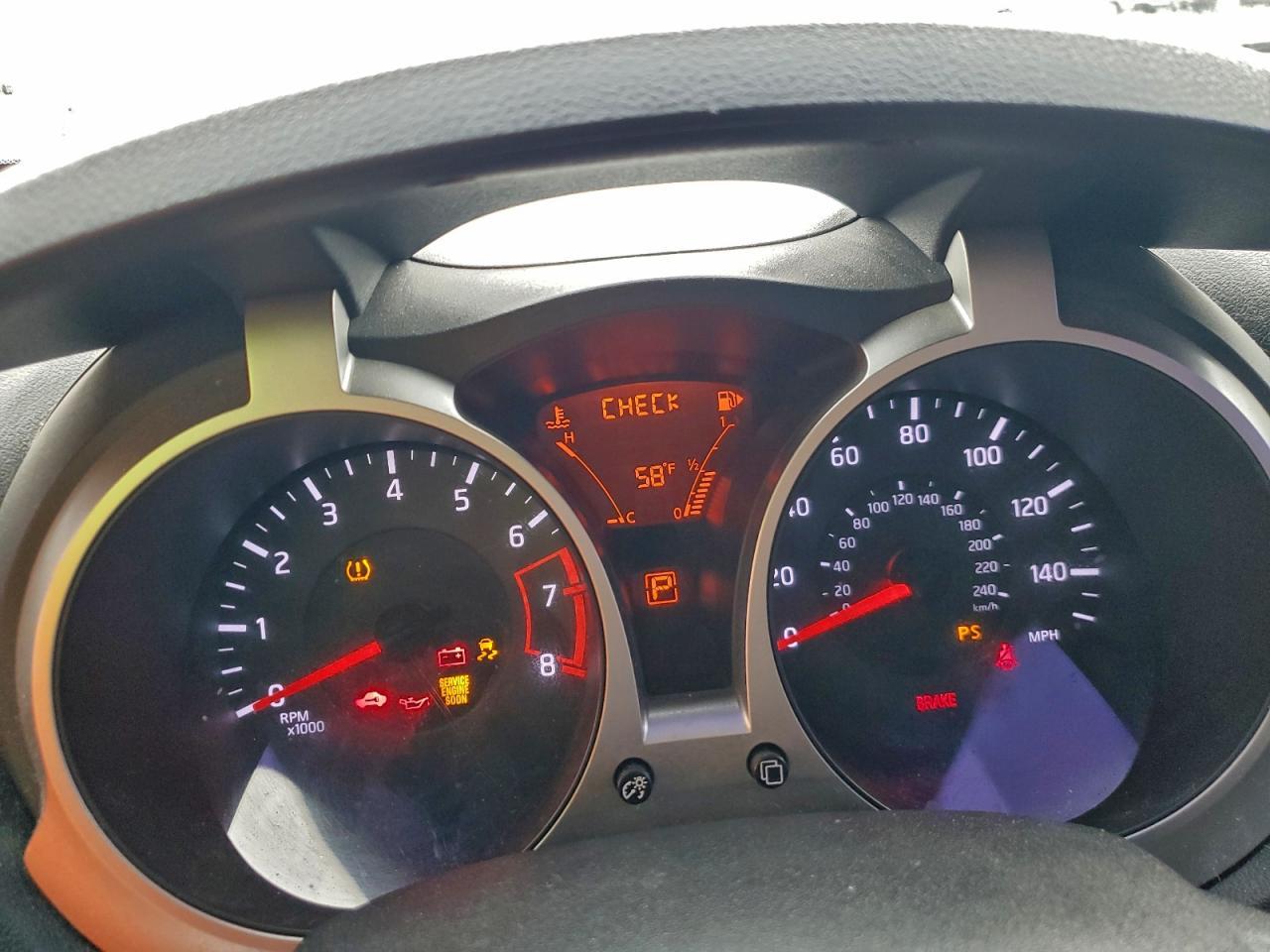 2013 NISSAN Juke