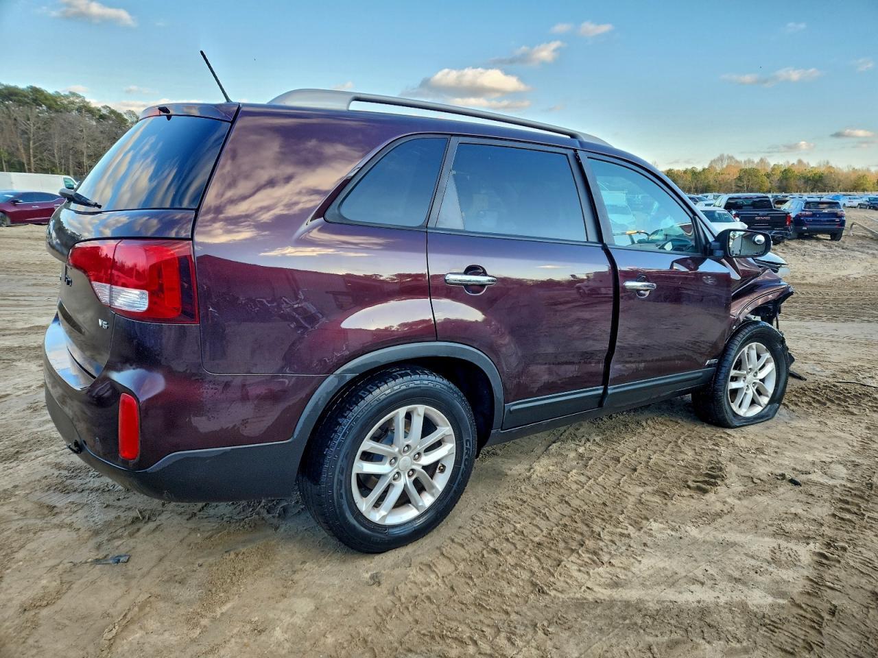 2015 KIA SORENTO
