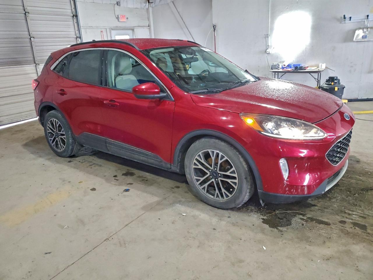 2020 FORD ESCAPE