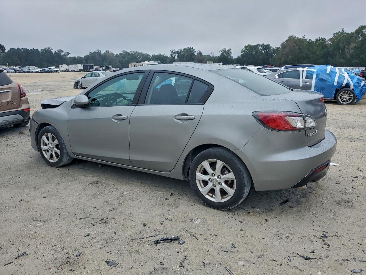 2010 MAZDA 3