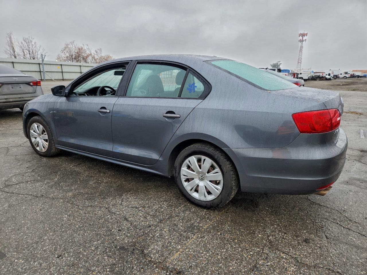 2011 VOLKSWAGEN JETTA