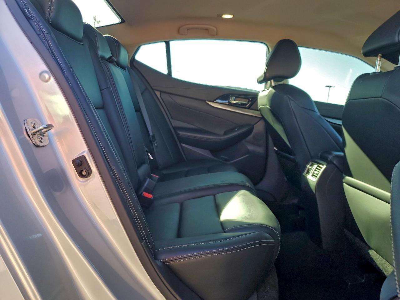 2020 NISSAN Maxima