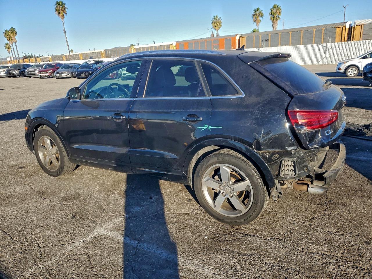 2015 AUDI Q3