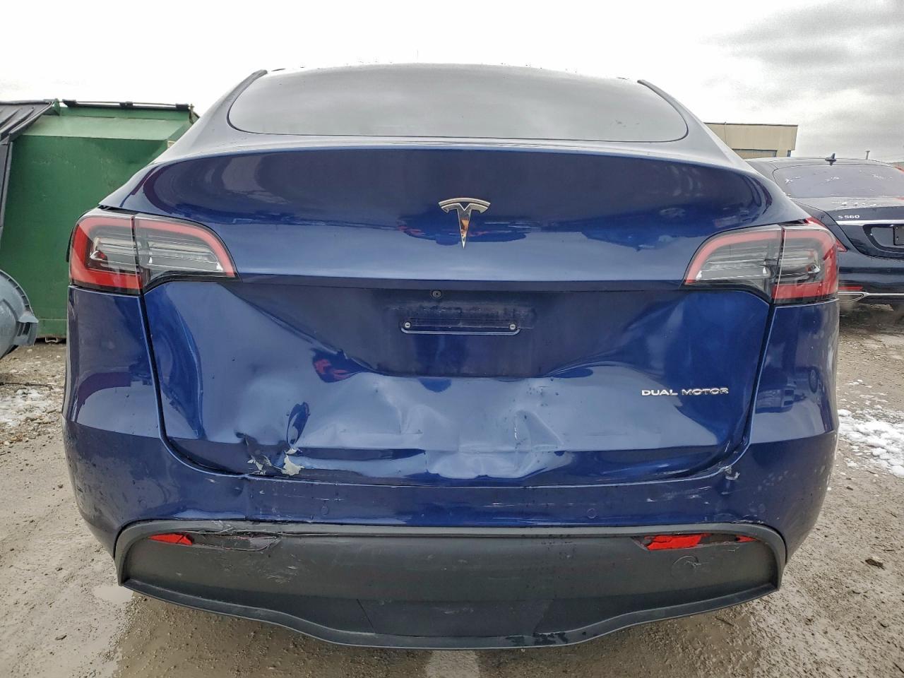 2022 TESLA MODEL Y