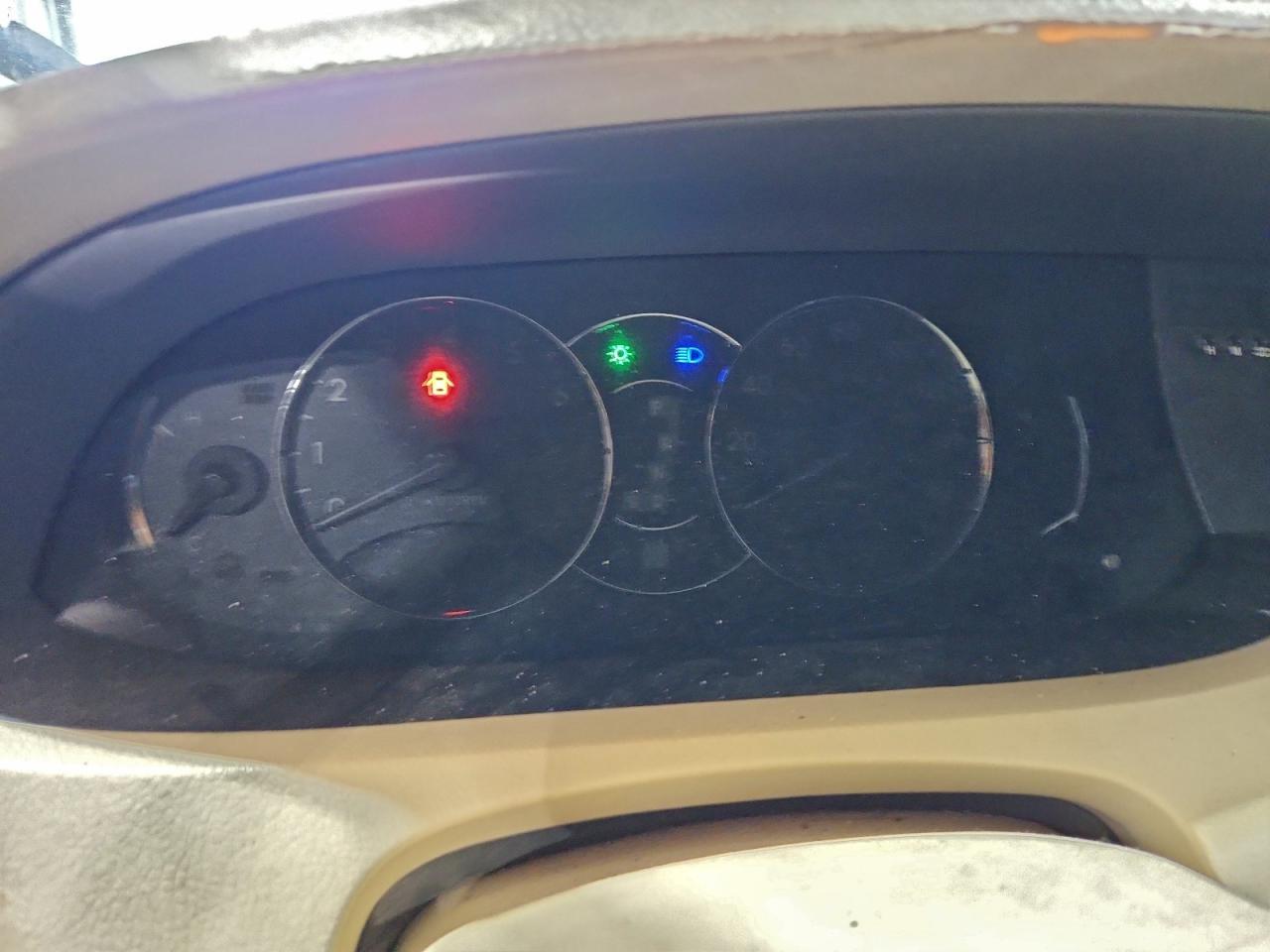 2005 TOYOTA Avalon