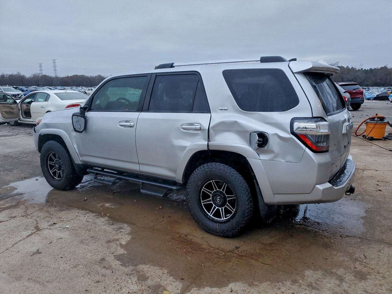 2020 TOYOTA 4Runner