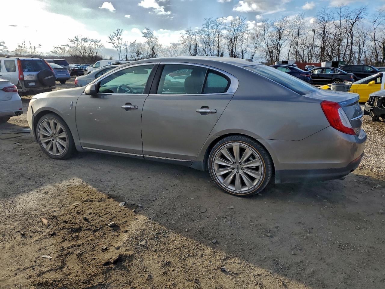 2016 LINCOLN MKS