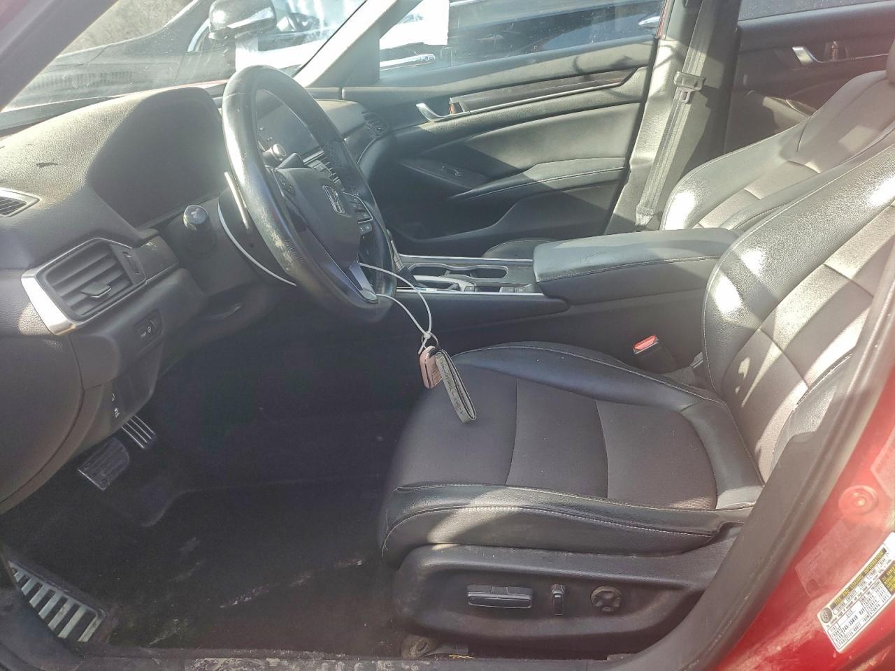 2018 HONDA ACCORD