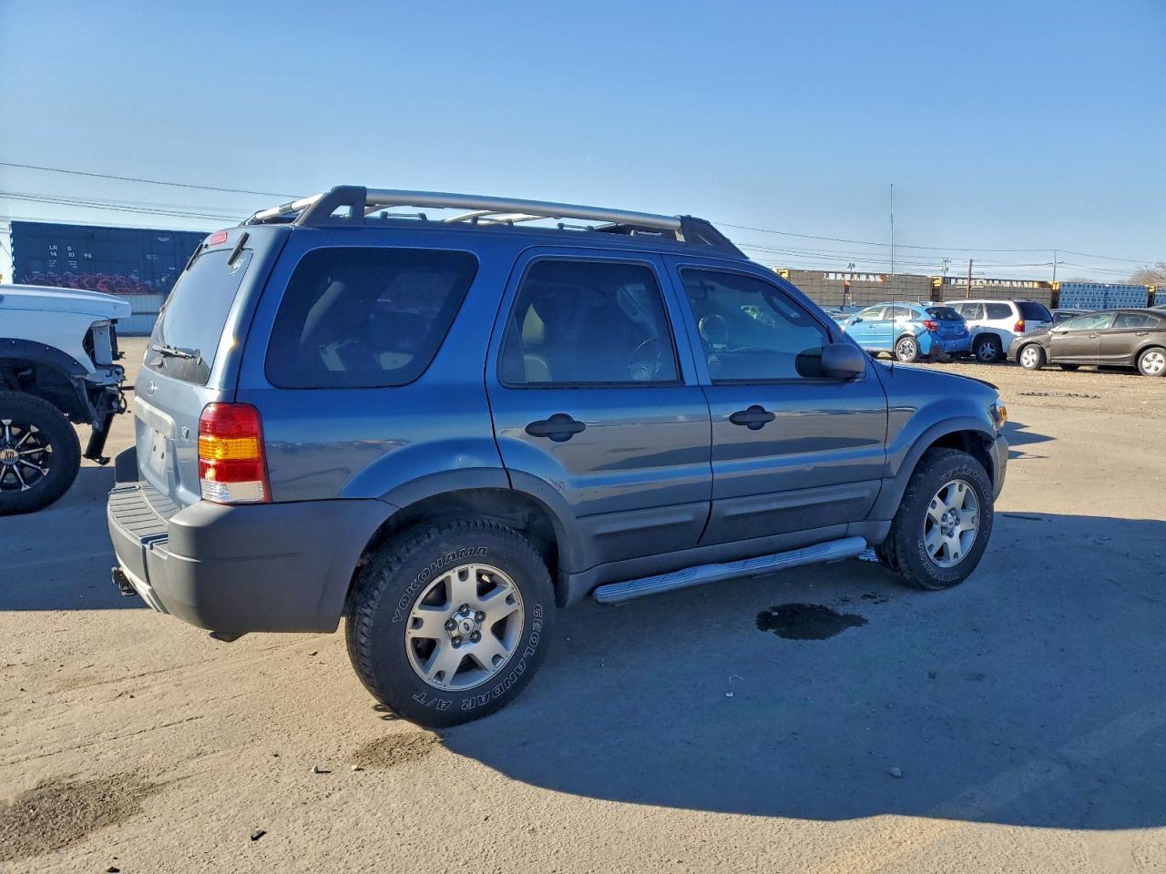2006 FORD ESCAPE