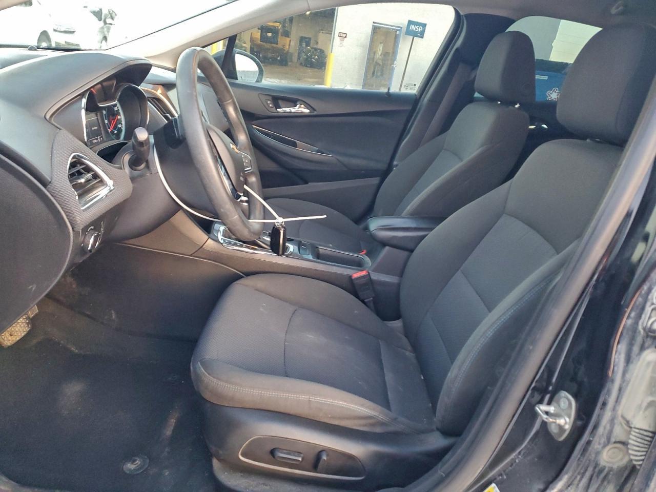 2017 CHEVROLET CRUZE