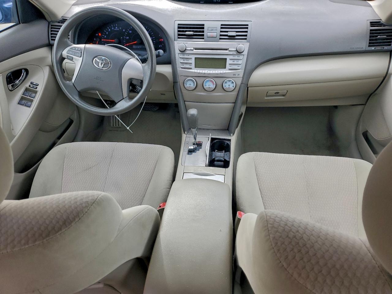2010 TOYOTA CAMRY