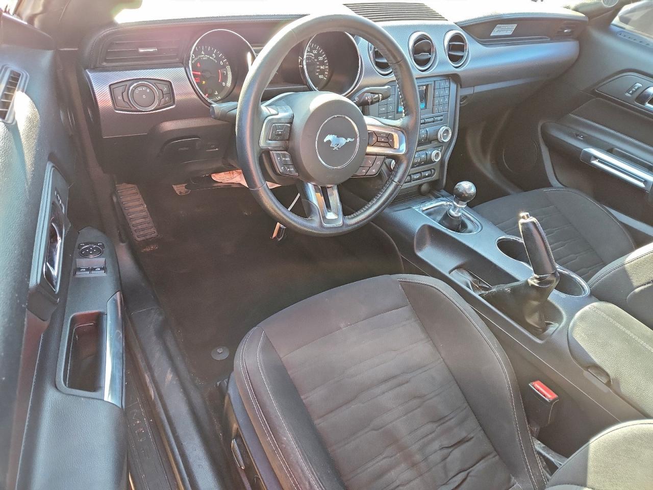 2017 FORD MUSTANG