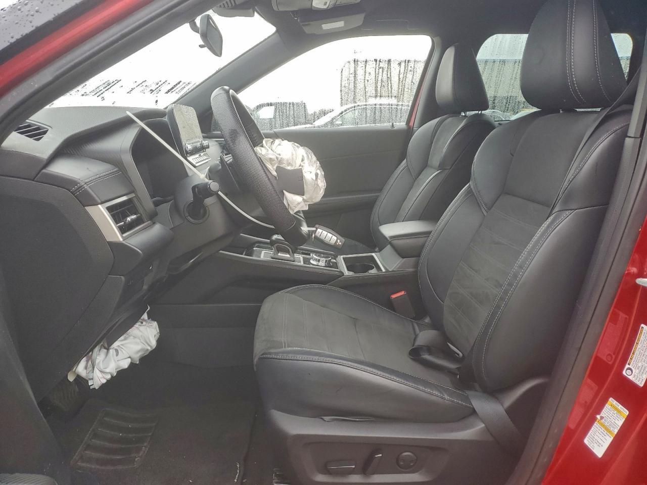 2023 MITSUBISHI outlander