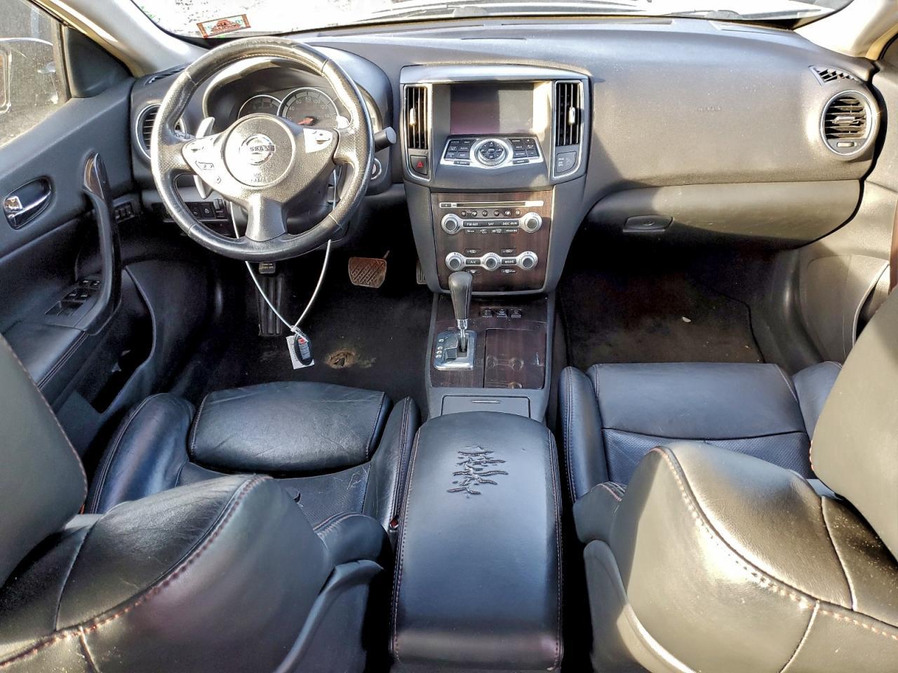 2014 NISSAN Maxima