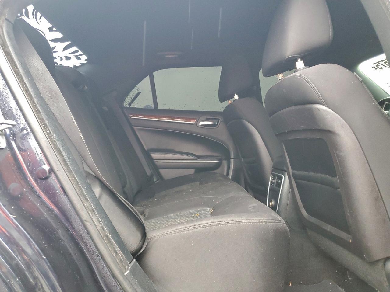 2012 CHRYSLER 300