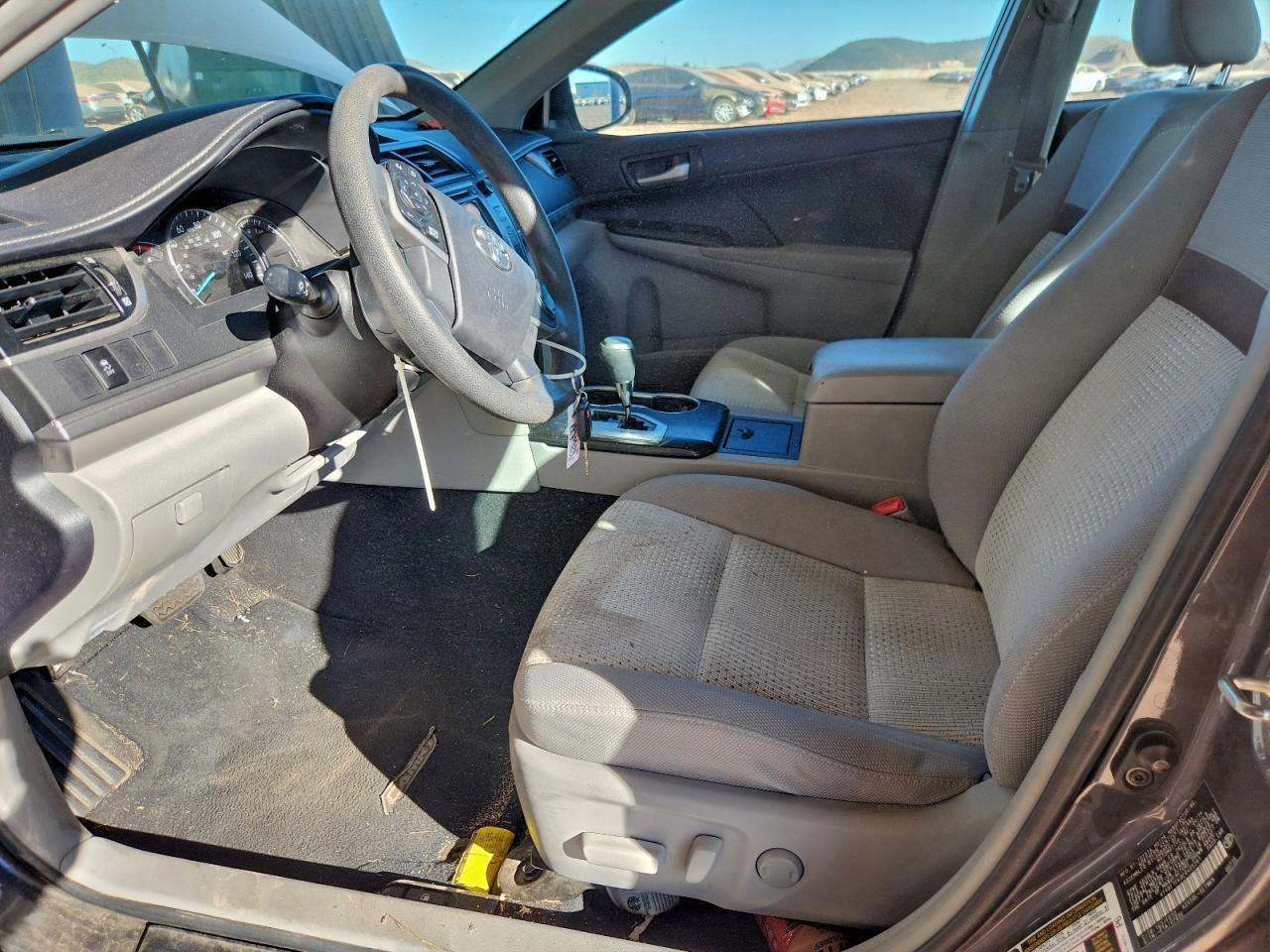 2014 TOYOTA CAMRY