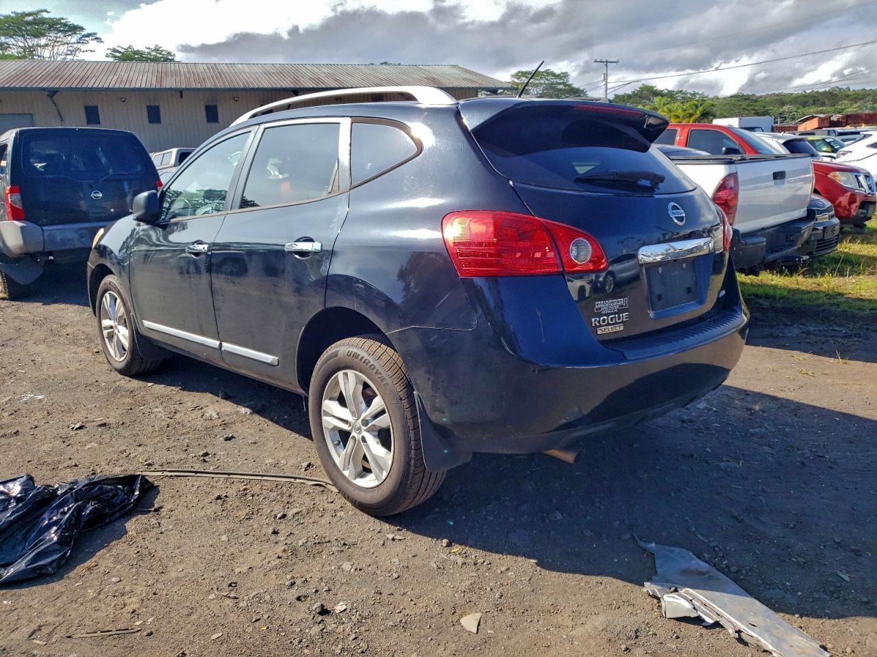 2015 NISSAN ROGUE