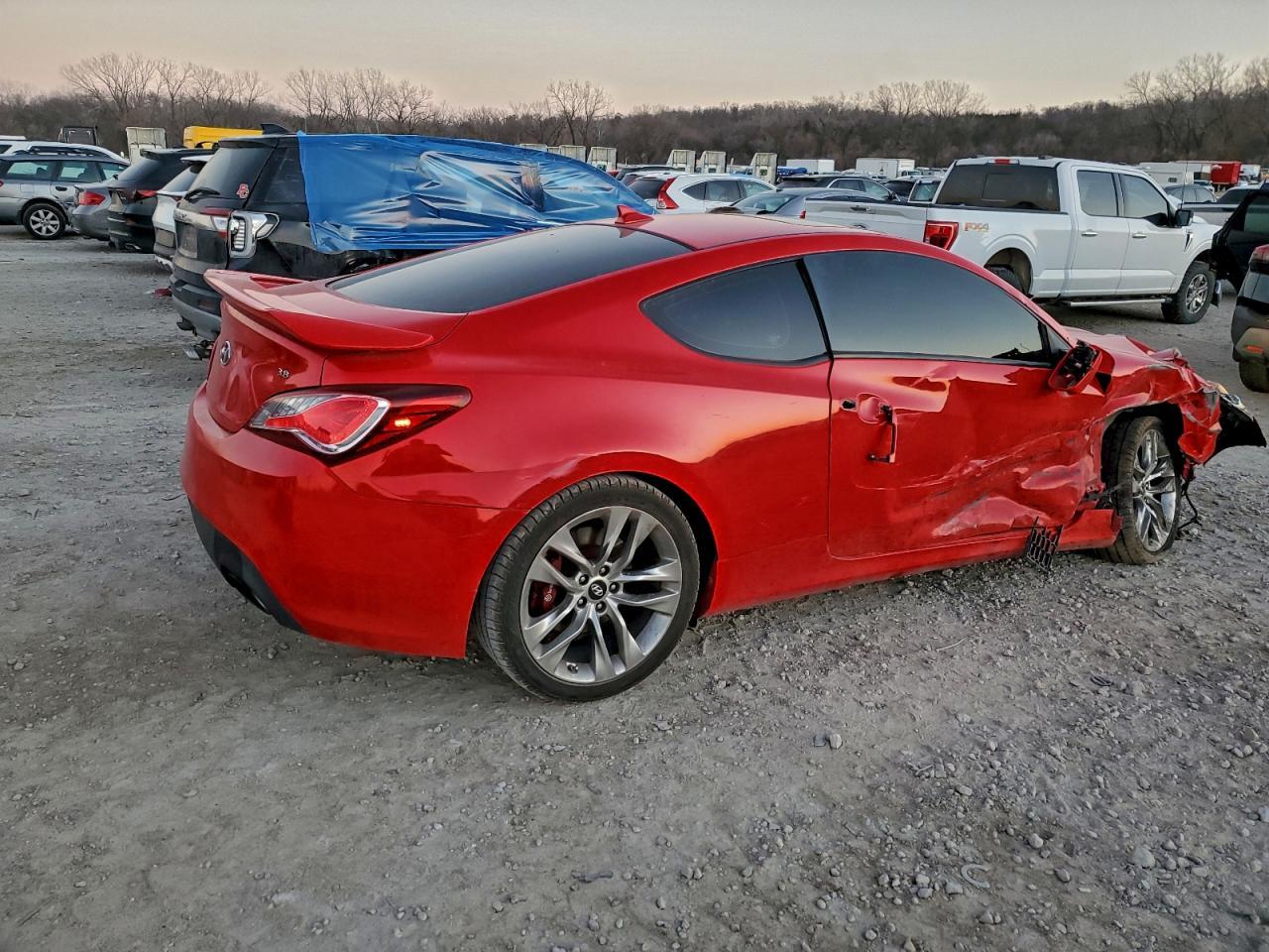 2013 HYUNDAI GENESIS