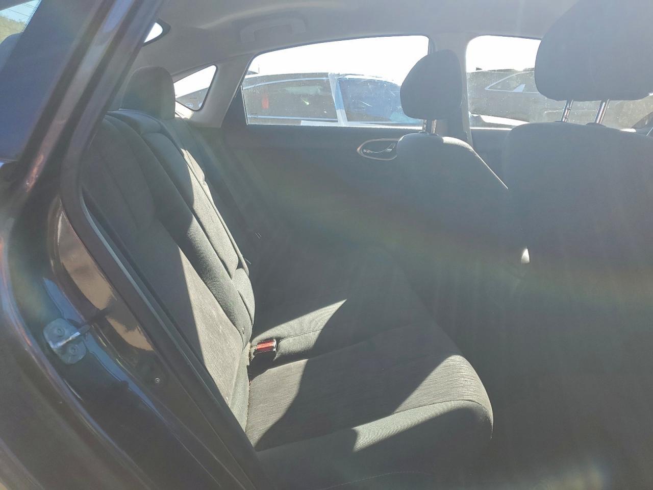2015 NISSAN SENTRA