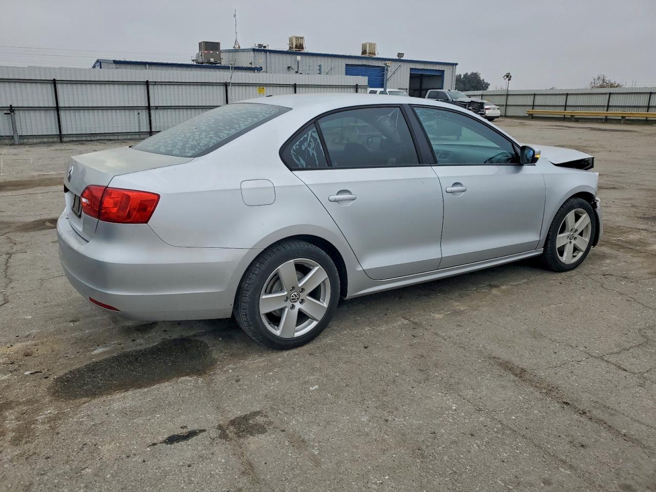 2012 VOLKSWAGEN JETTA
