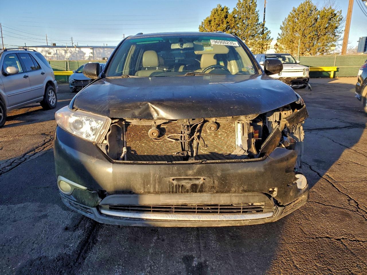 2012 TOYOTA HIGHLANDER