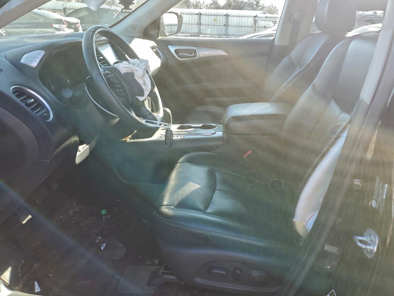 2017 NISSAN PATHFINDER